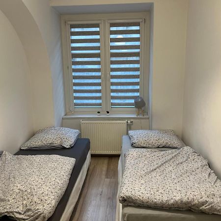 דירות זומבקוביצה שלאוסקי Apartament 3 Pokojowy Z Parkingiem מראה חיצוני תמונה