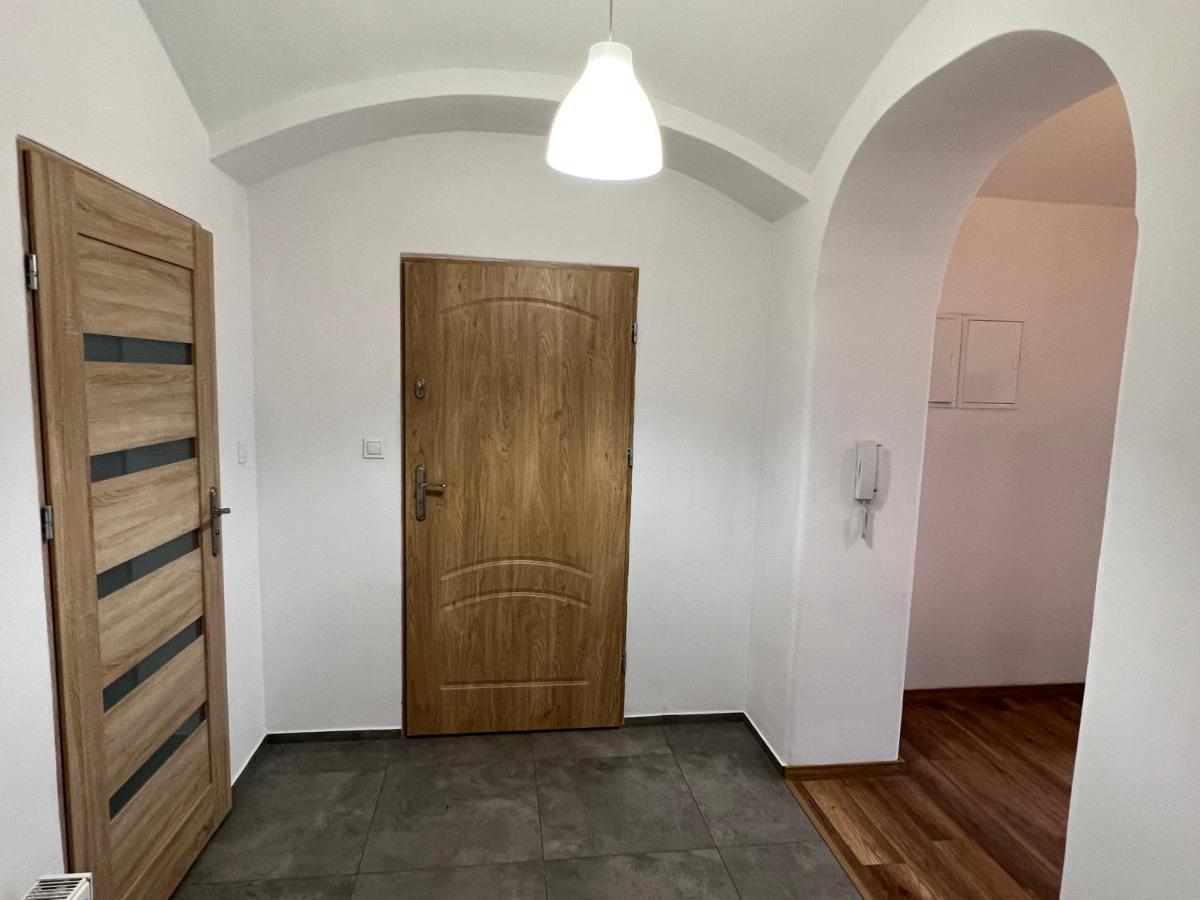 דירות זומבקוביצה שלאוסקי Apartament 3 Pokojowy Z Parkingiem מראה חיצוני תמונה