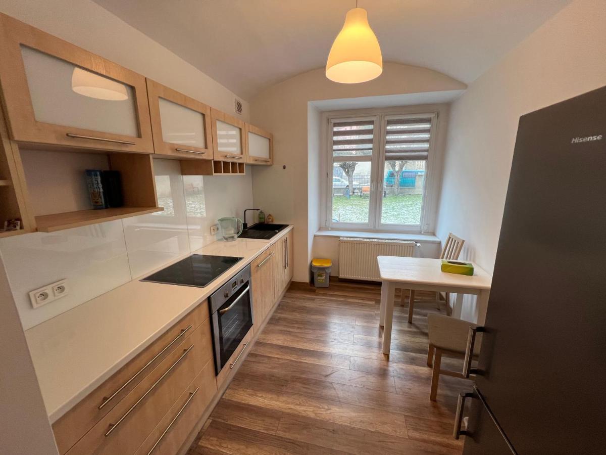 דירות זומבקוביצה שלאוסקי Apartament 3 Pokojowy Z Parkingiem מראה חיצוני תמונה