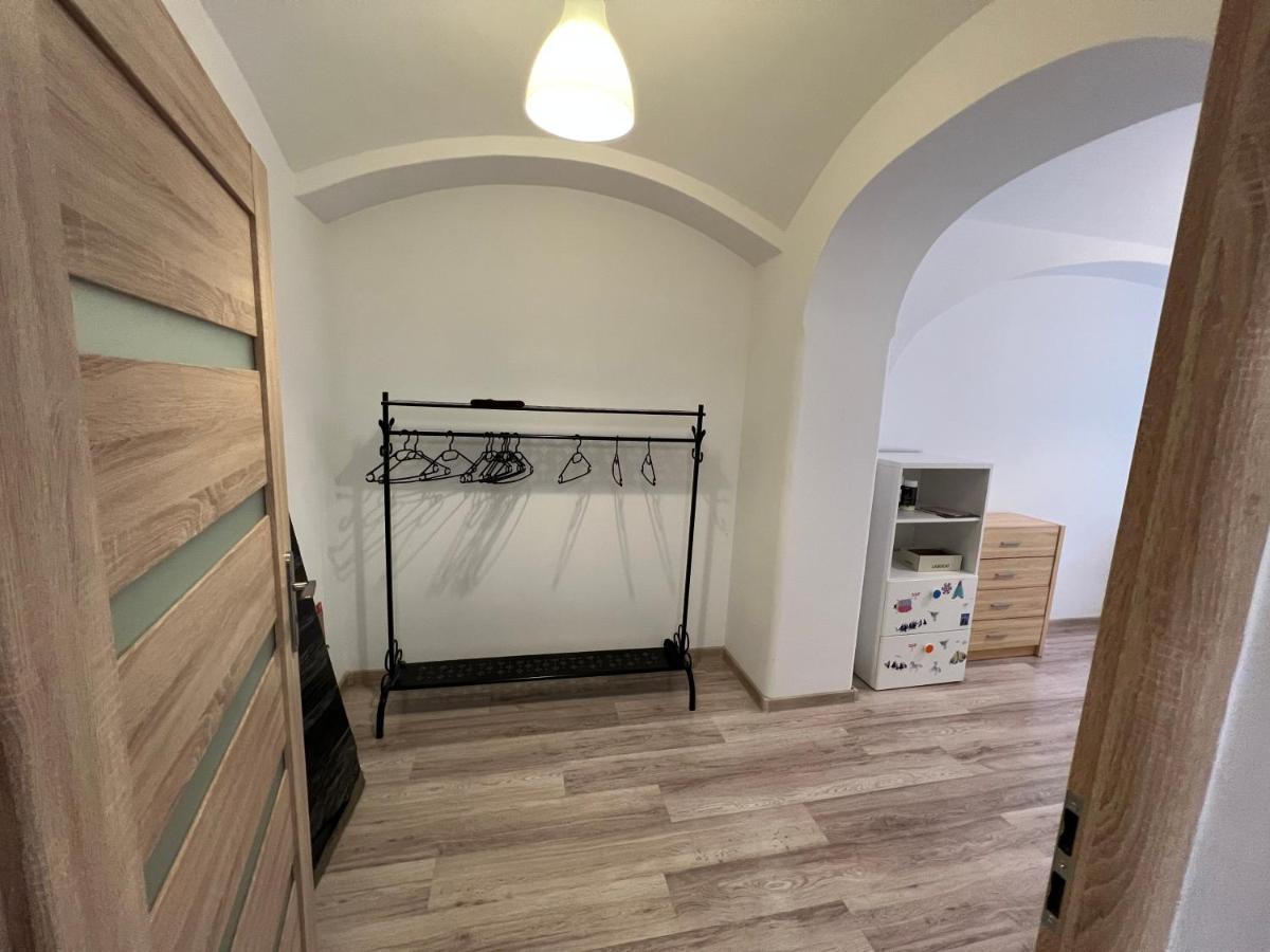 דירות זומבקוביצה שלאוסקי Apartament 3 Pokojowy Z Parkingiem מראה חיצוני תמונה
